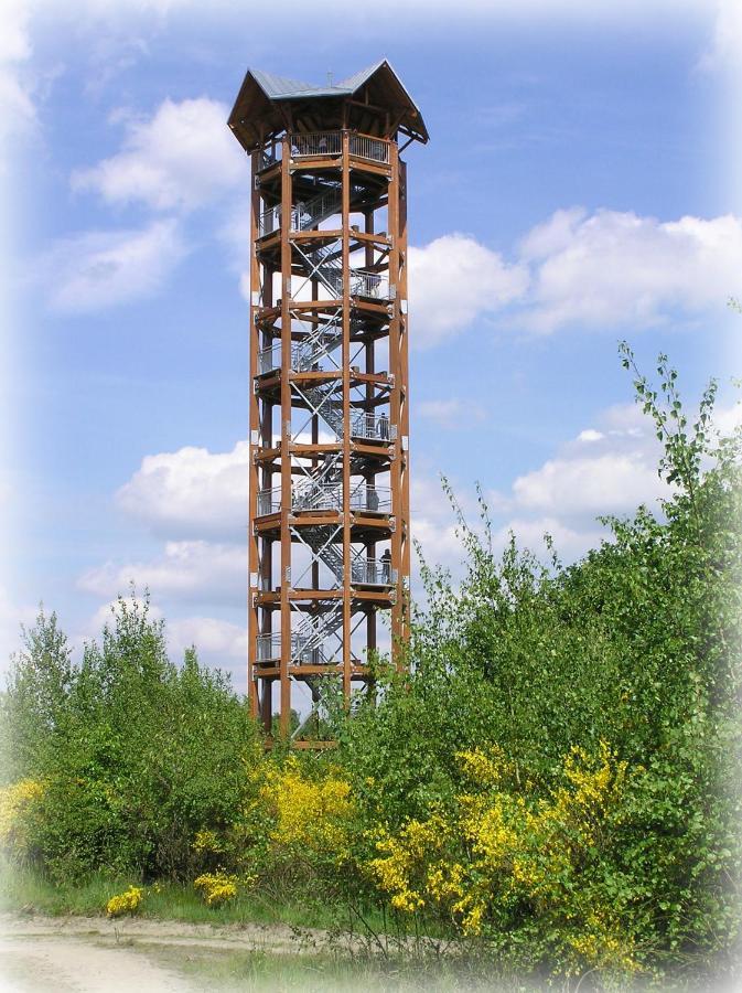 Und 
